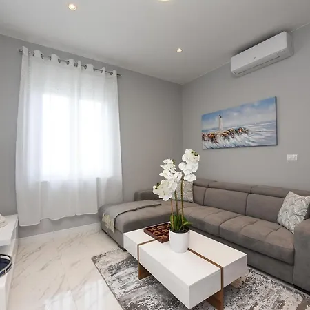 Appartement Sea Organ Paradise *